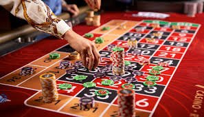 Bangladesh adult browsing online casino pages with mobile safety habits